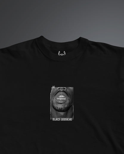 YE's Regular Fit Graphic Tee[black]