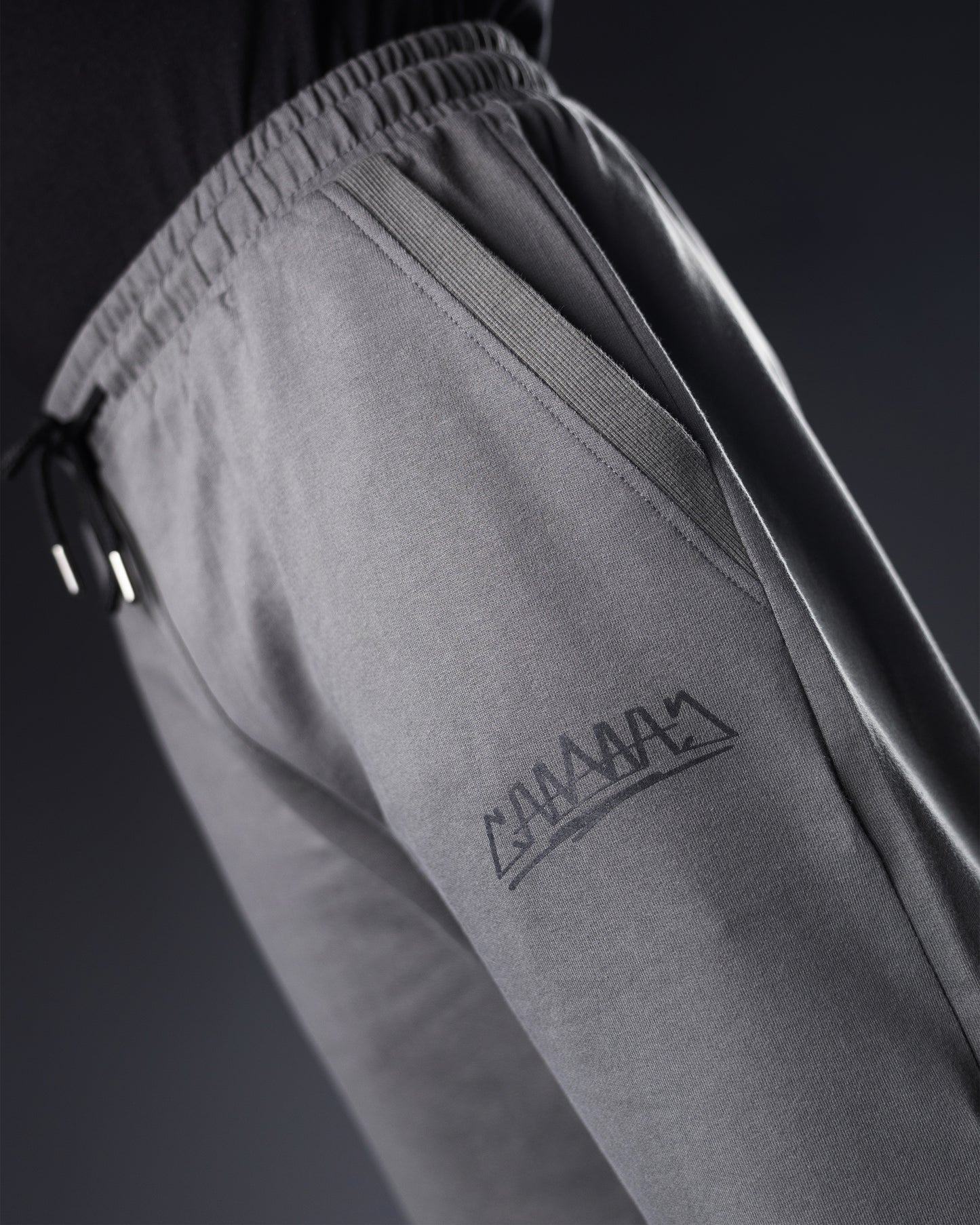 Classic Sweatpants [DARK GREY]